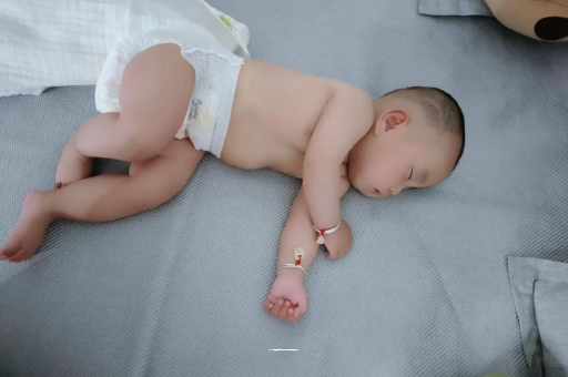 借卵生子咨询宝宝口水多怎么回事